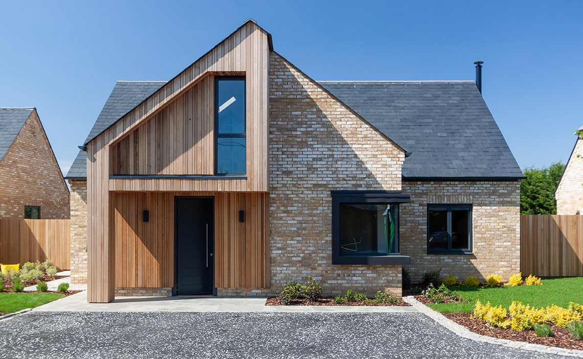Contemporary barn house within Berkshire Green Belt
